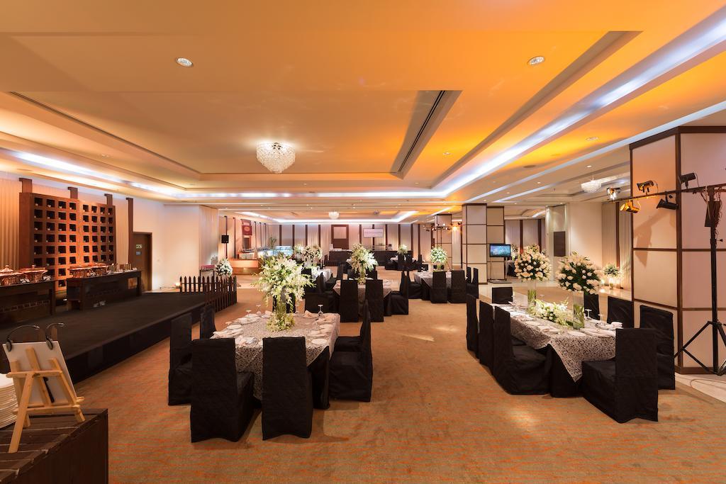 Welcomhotel By Itc Hotels, Dwarka, New Delhi Kültér fotó The ballroom